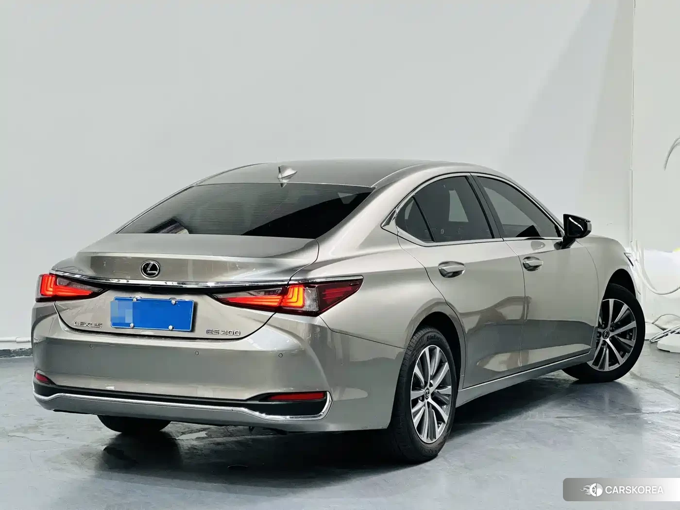 Lexus ES 2021 Silver/gray из Китая, фото 6