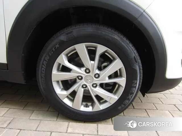 Hyundai All New Tucson id 3024282 из Кореи 16