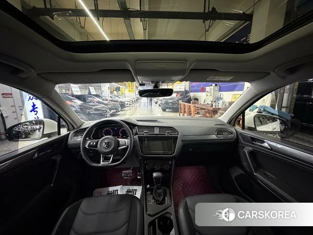 Volkswagen Tiguan L 2021 Белый из Китая, фото 6