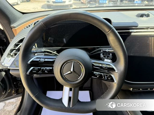 Mercedes-Benz E-class id 4256648 из Китая 17