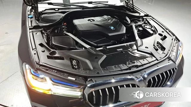 BMW 5 Series (G30) id 2900333 из Кореи 16