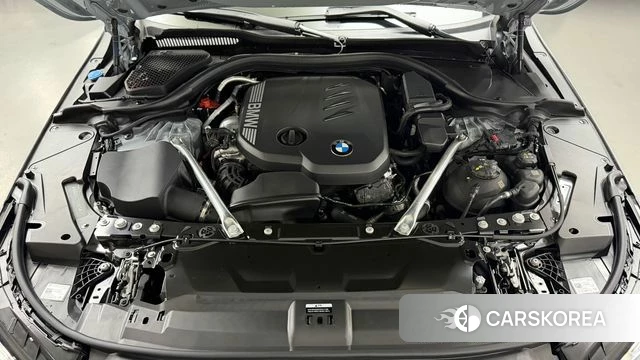 BMW 5 Series (G60) id 4589851 из Кореи 14