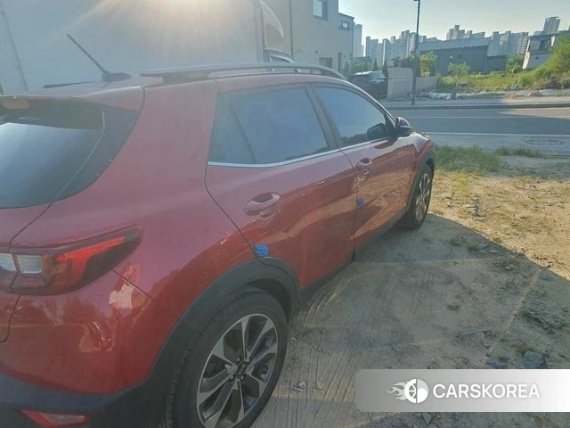Kia Stonic 2018 Красный из Кореи, фото 6