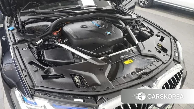 BMW 5 Series (G30) id 3467949 из Кореи 16