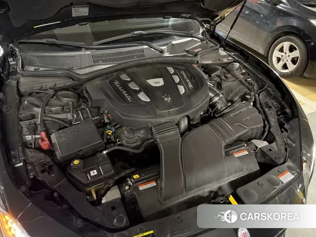 Maserati Ghibli id 3474789 из Кореи 16