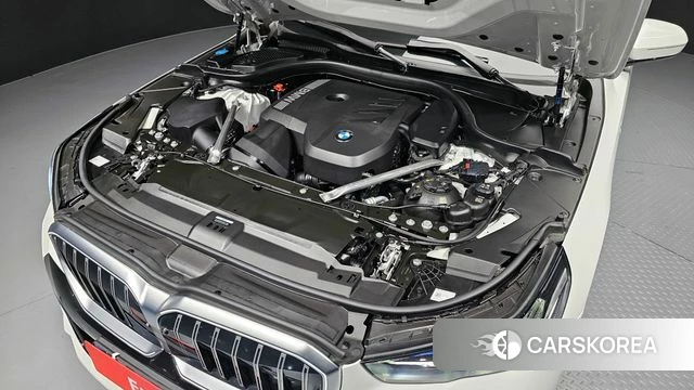 BMW 5 Series (G60) id 3831333 из Кореи 16