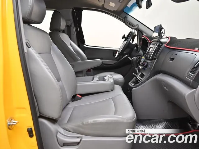 Hyundai The New Grand Starex id 2818984 из Кореи 16