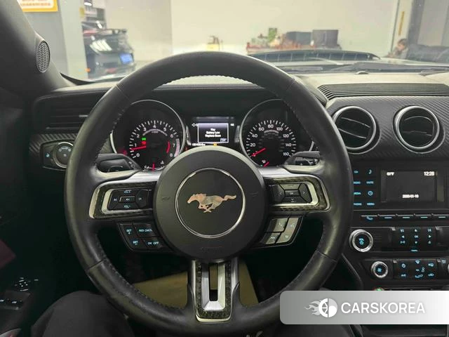 Ford Mustang id 4219891 из Китая 8