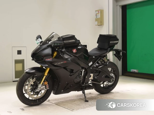 Проданный Honda CBR1000RR-R FIREBLADE SP 2025 из Японии, фото 3