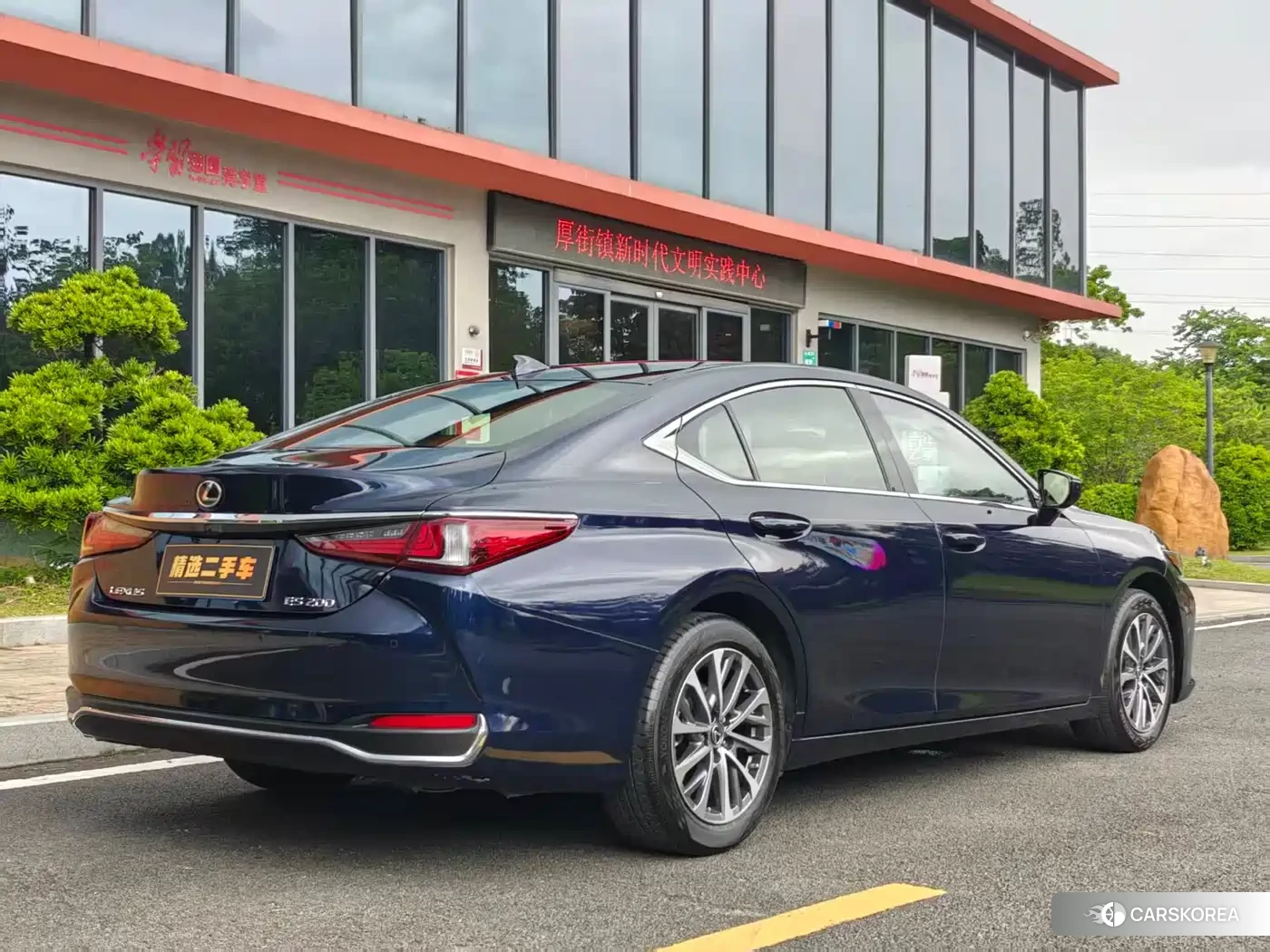 Lexus ES id 4577896 из Китая 13