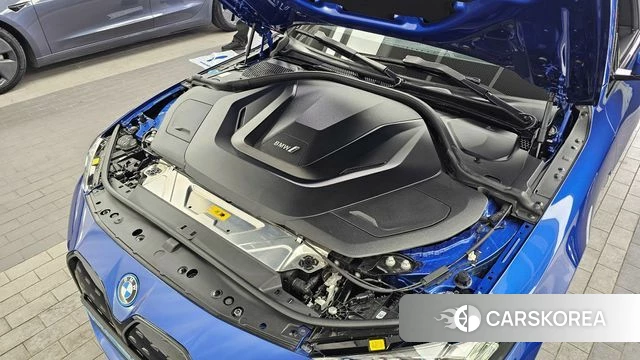 BMW i4 id 3883436 из Кореи 16