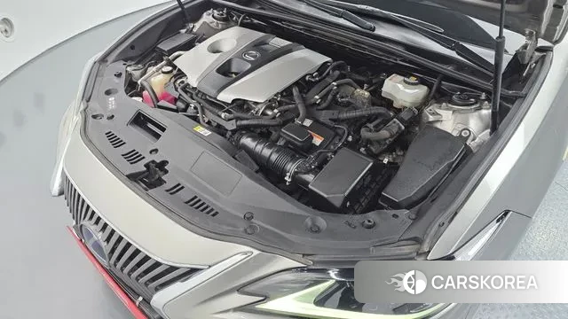 Lexus ES300h 7th generation id 3494618 из Кореи 16