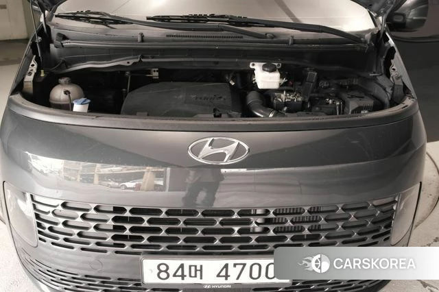 Hyundai Staria id 4680915 из Кореи 16