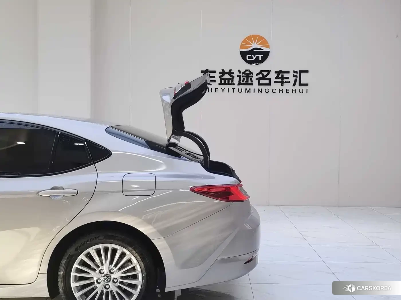 Toyota Camry id 4628119 из Китая 22