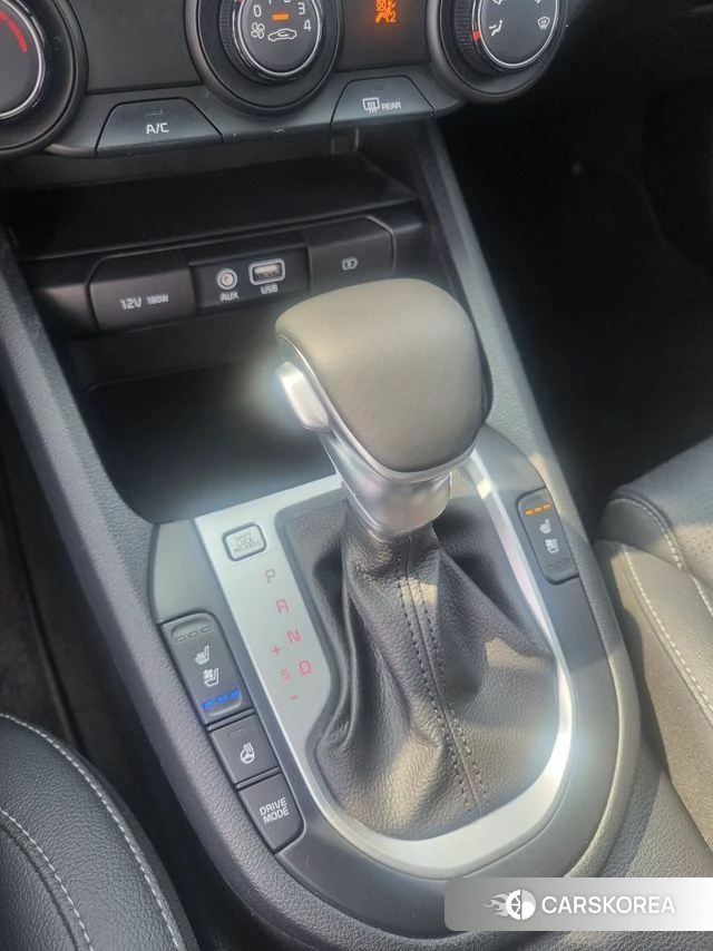 Kia Come New K3 id 3856618 из Кореи 13