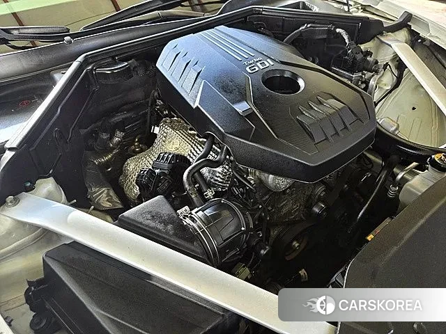 Kia Stinger id 3669237 из Кореи 16