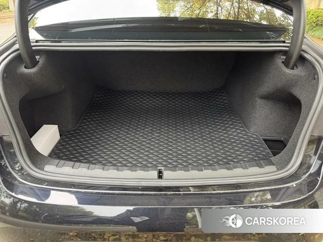 BMW 3 series id 4278396 из Китая 25