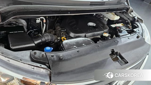 Hyundai The New Grand Starex id 4384404 из Кореи 16