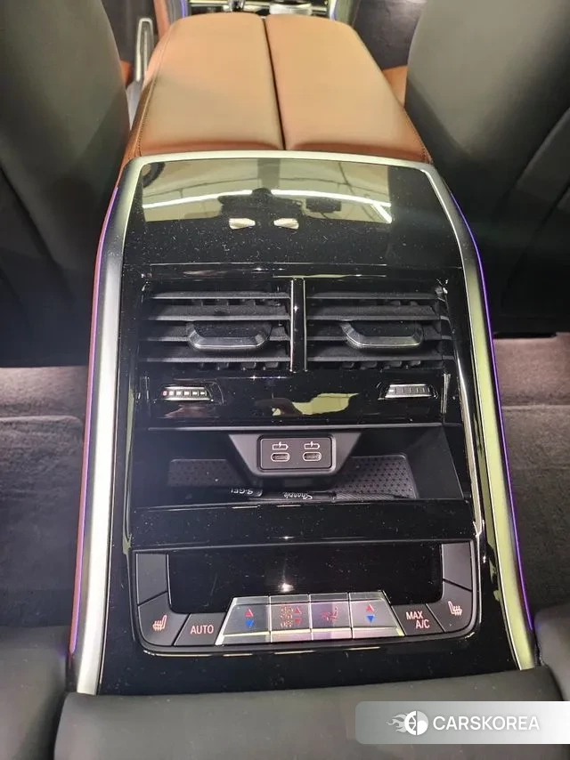 BMW 8 Series (G15) id 3388915 из Кореи 14