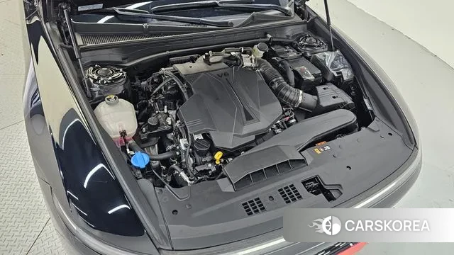 Hyundai Grandeur (GN7) id 3251862 из Кореи 16