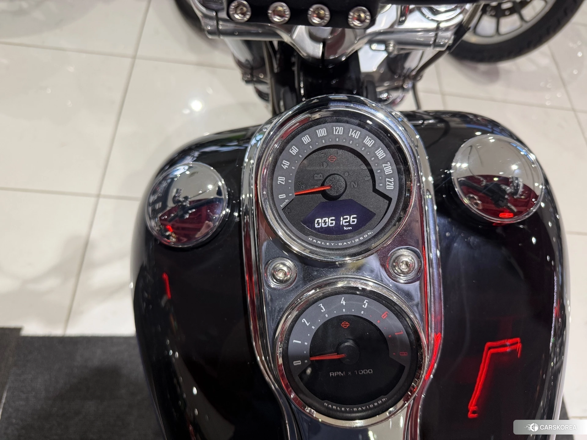 Harley-Davidson Softail Low Rider FXLR1750 id 4373698 из Японии 8
