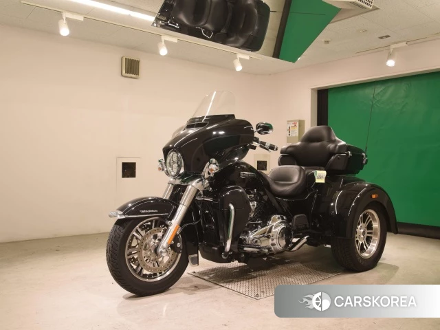 Harley-Davidson Electra Glide FLHTCUTG1870 2019 из Японии, фото 4