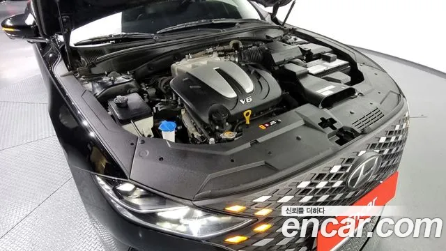 Hyundai The New Grandeur IG id 2849951 из Кореи 16