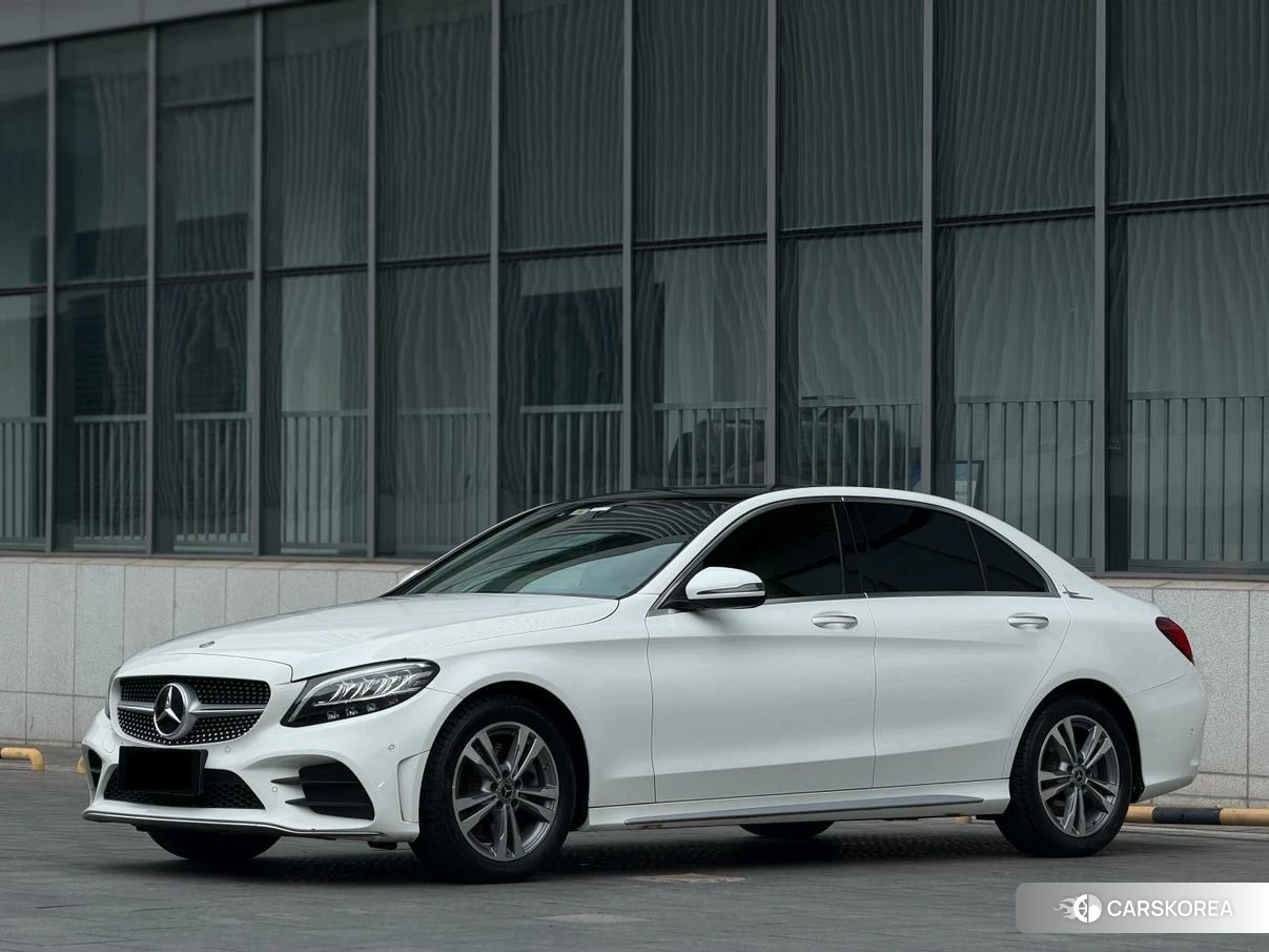 Mercedes-Benz Class C 2020 Белый из Китая, фото 6