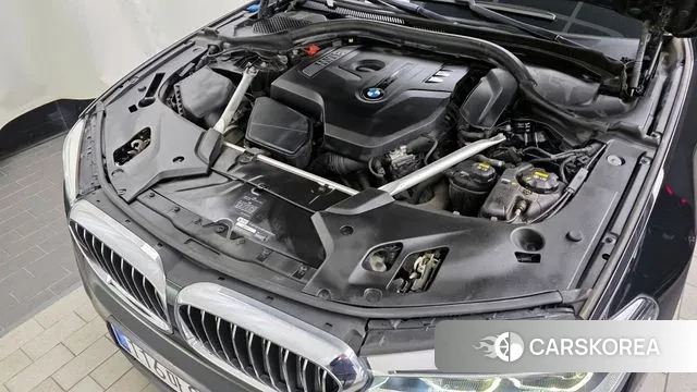 BMW 5 Series (G30) id 3754540 из Кореи 16