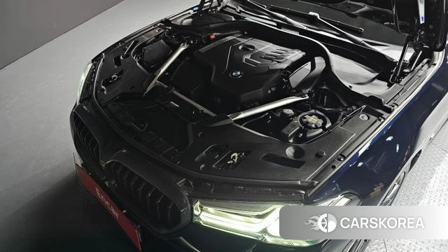 BMW 5 Series (G30) id 3826667 из Кореи 16