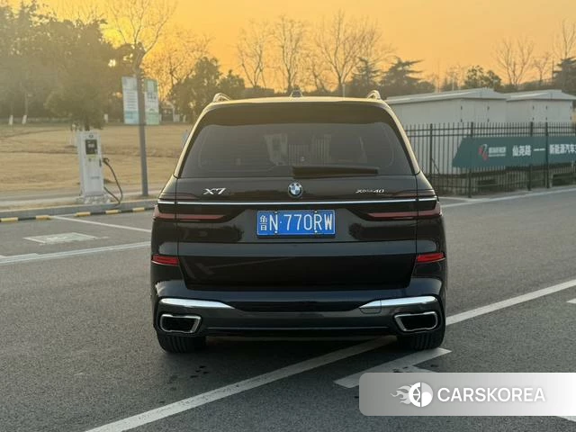 BMW X7 id 4265556 из Китая 8