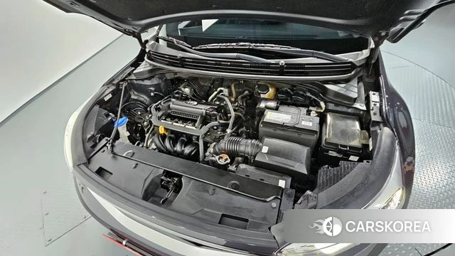 Kia Stonic id 3873396 из Кореи 16