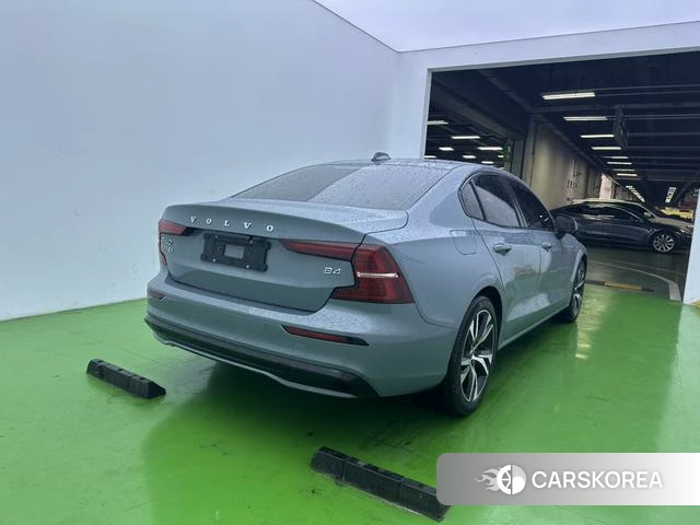 Volvo S60 id 4219598 из Китая 7