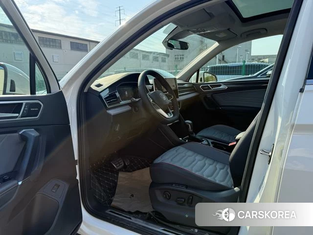 Volkswagen Tiguan L id 4341546 из Китая 25