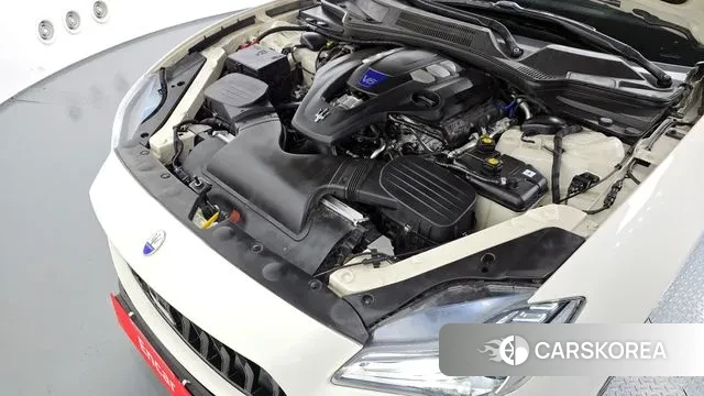 Maserati Quattroporte id 3494700 из Кореи 16