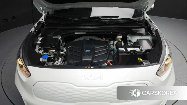 Kia Niro Plus id 3799438 из Кореи 16