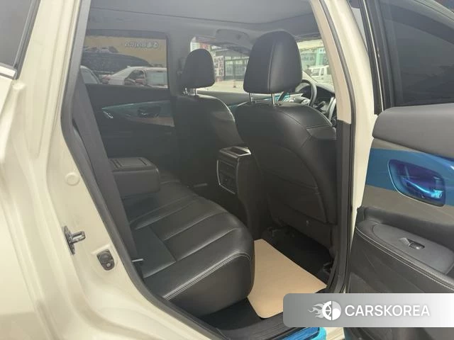 Nissan Loulan id 4208885 из Китая 15