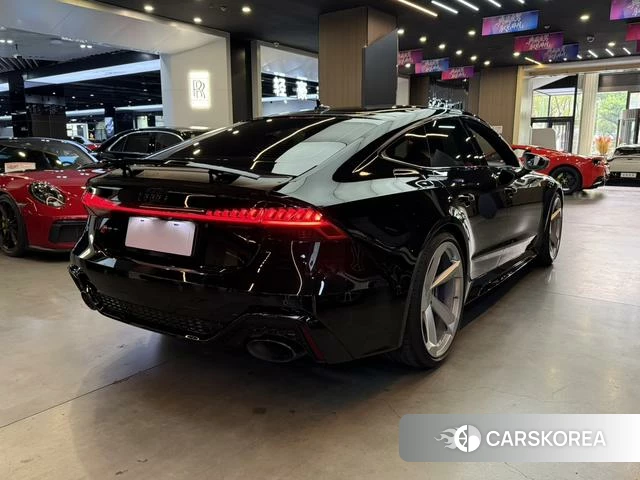 Audi RS 7 2024 Черный из Китая, фото 6