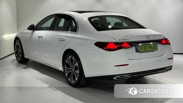 Mercedes-Benz E-Class W214 id 3359435 из Кореи 16