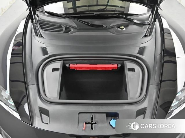 Porsche Taycan id 3837893 из Кореи 16