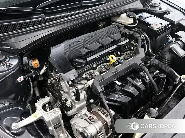 Hyundai Avante (CN7) id 3422550 из Кореи 16