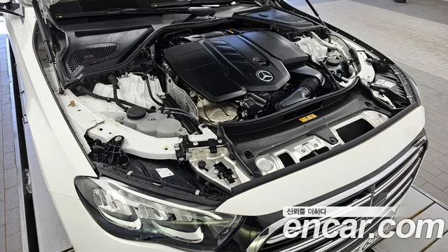 Mercedes-Benz E-Class W214 id 2699549 из Кореи 16