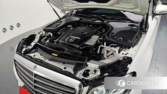 Mercedes-Benz E-Class W213 id 4663009 из Кореи 26