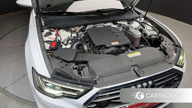 Audi A6 (C8) id 3820354 из Кореи 16