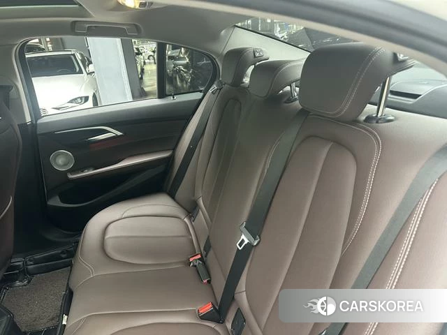 BMW 1 series id 3889138 из Китая 21
