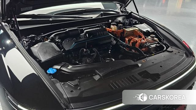 Hyundai Grandeur Hybrid (GN7) id 4432659 из Кореи 16