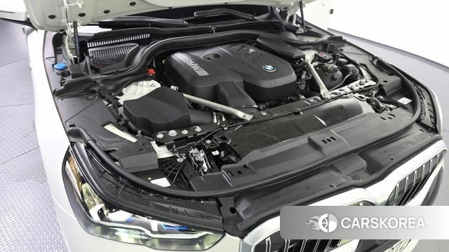 BMW 5 Series (G60) id 4715119 из Кореи 29