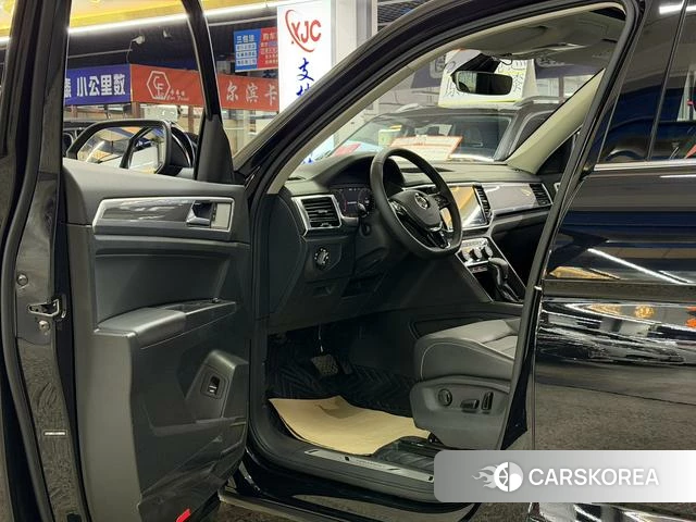 Volkswagen Tourang id 4207527 из Китая 10