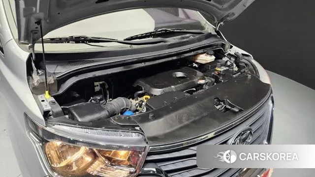 Hyundai The New Grand Starex id 2854799 из Кореи 16