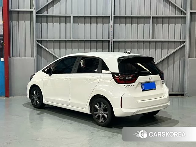 Honda Fit 2021 Белый из Китая, фото 6
